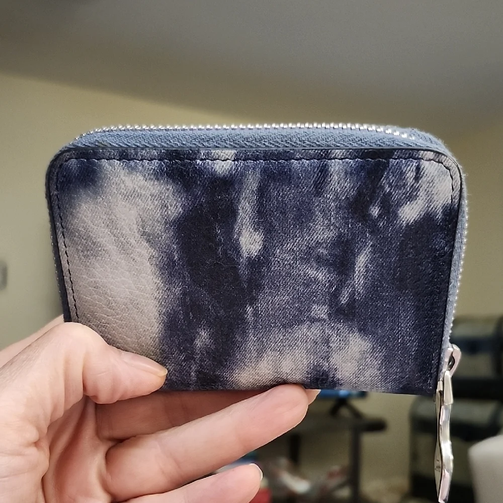 New Christian Louboutin Denim Blue Leather Wallet with Studs - Picture 5 of 5